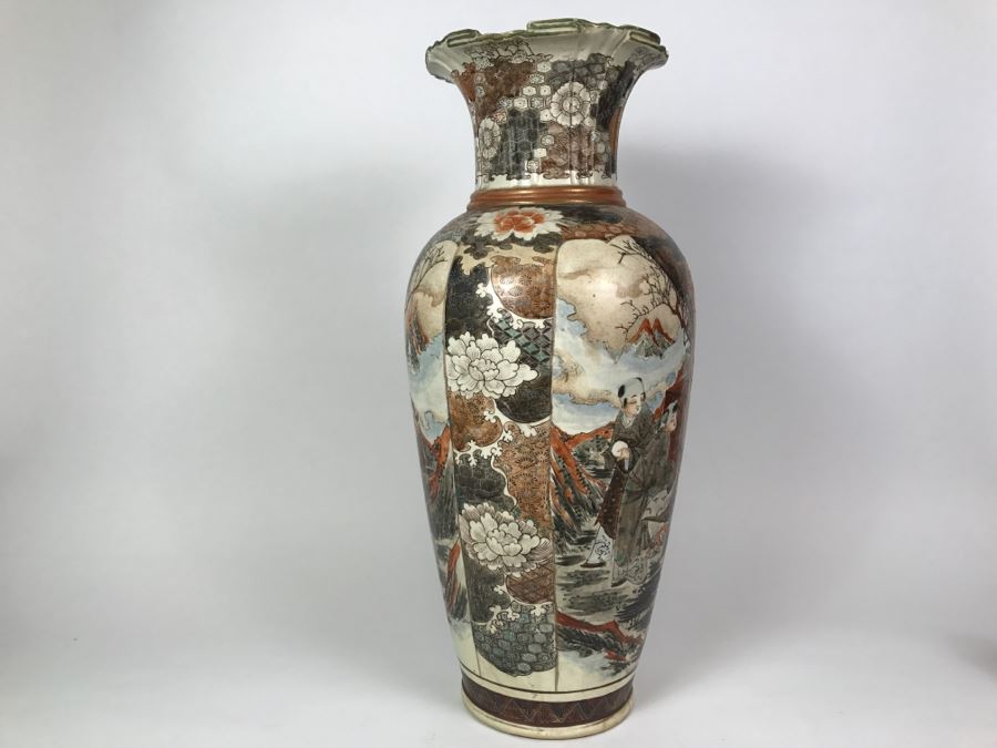 Stunning Large 24' Antique Asian Detailed Hand Painted Vase [Photo 28]