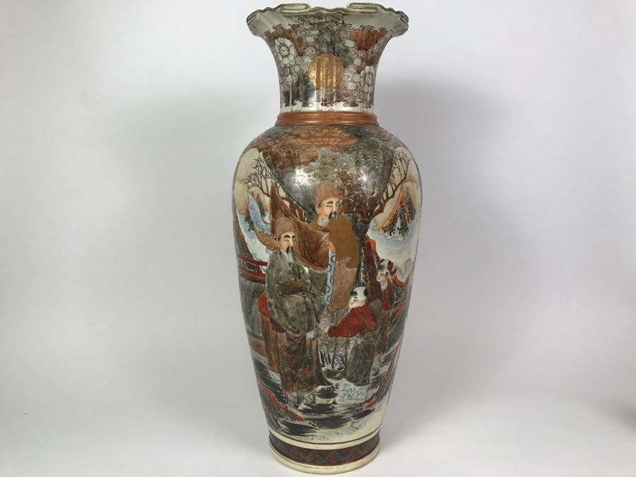 Stunning Large 24' Antique Asian Detailed Hand Painted Vase [Photo 2]
