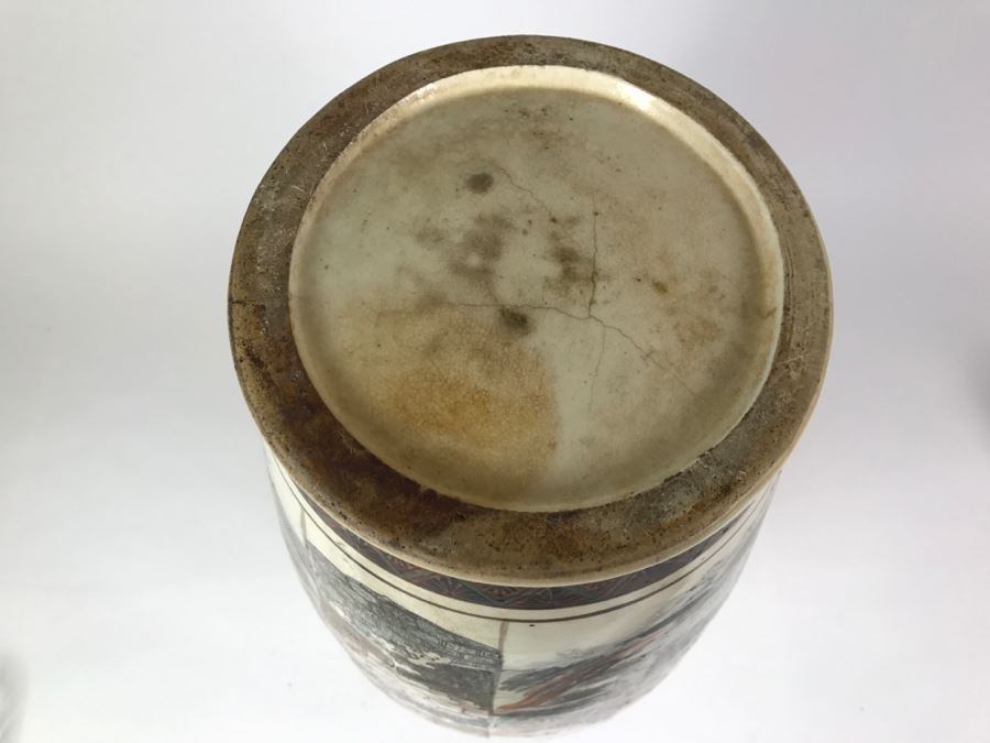 Stunning Large 24' Antique Asian Detailed Hand Painted Vase [Photo 33]