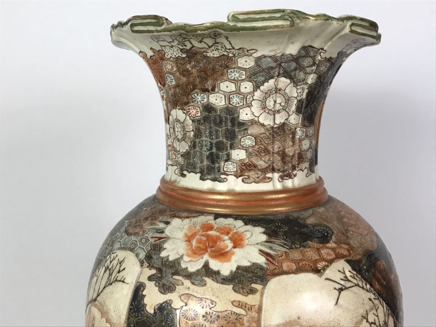 Stunning Large 24' Antique Asian Detailed Hand Painted Vase [Photo 26]