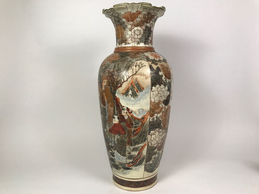 Stunning Large 24' Antique Asian Detailed Hand Painted Vase [Photo 30]