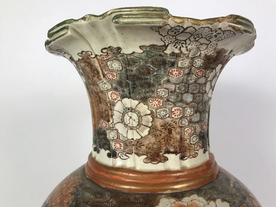 Stunning Large 24' Antique Asian Detailed Hand Painted Vase [Photo 14]