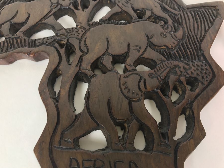 Hand Carved Wooden Map Of Africa With Wild Animal Motif Wall Hanging [Photo 4]
