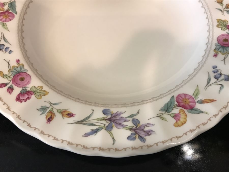 Tony Ya Melamine Ware Dish Set + Mikasa Maxima Brywood China Set + Pair Of Electra Casual Ceram Stoneware Plates [Photo 7]