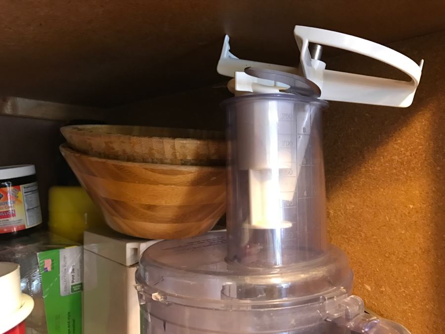 Huge Cabinet Lot Of Appliances, Glass Pyrex Bakeware, SS Teapot, Glass Tumbler Set, Magic Bullet, Mason Jars, Wooden Salad Bowl Set And More (See All Photos) [Photo 18]