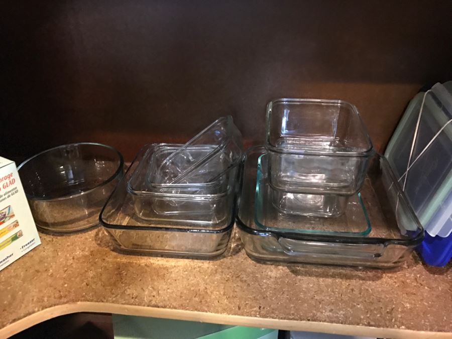 Huge Cabinet Lot Of Appliances, Glass Pyrex Bakeware, SS Teapot, Glass Tumbler Set, Magic Bullet, Mason Jars, Wooden Salad Bowl Set And More (See All Photos) [Photo 7]