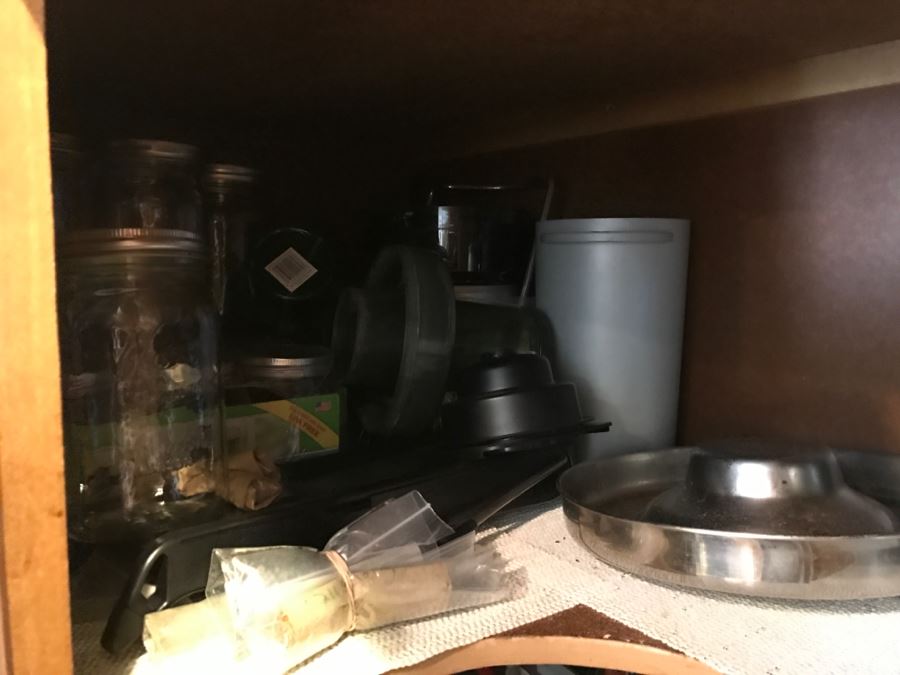 Huge Cabinet Lot Of Appliances, Glass Pyrex Bakeware, SS Teapot, Glass Tumbler Set, Magic Bullet, Mason Jars, Wooden Salad Bowl Set And More (See All Photos) [Photo 13]