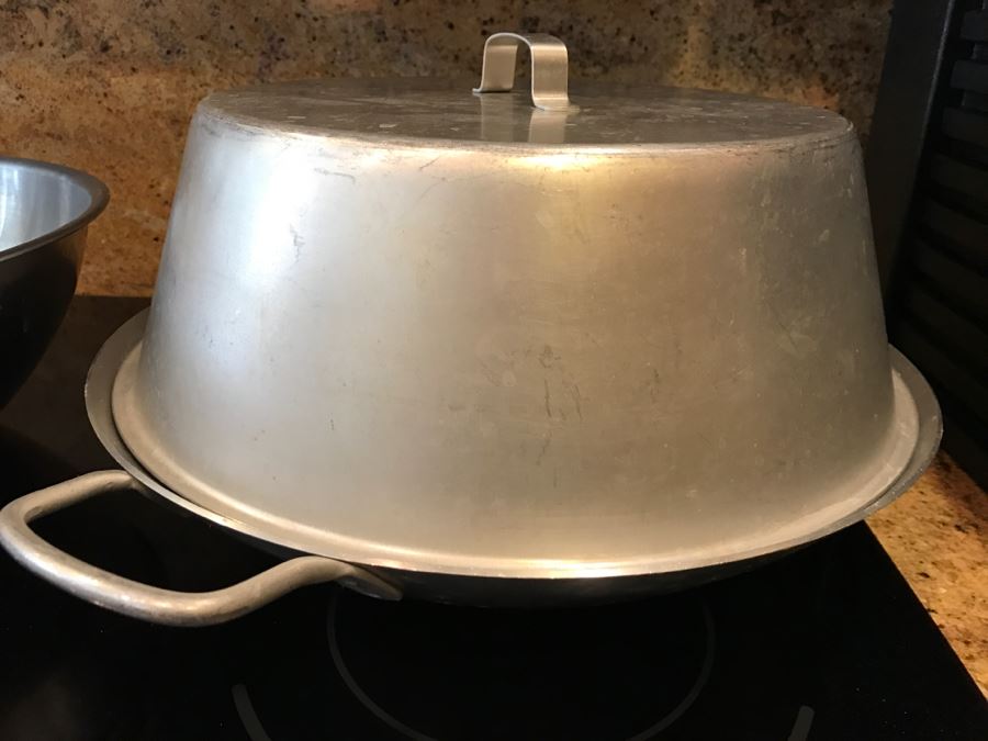 Large Stainless Steel Mixing Salad Bowl And Large Aluminum Pan With Lid [Photo 2]