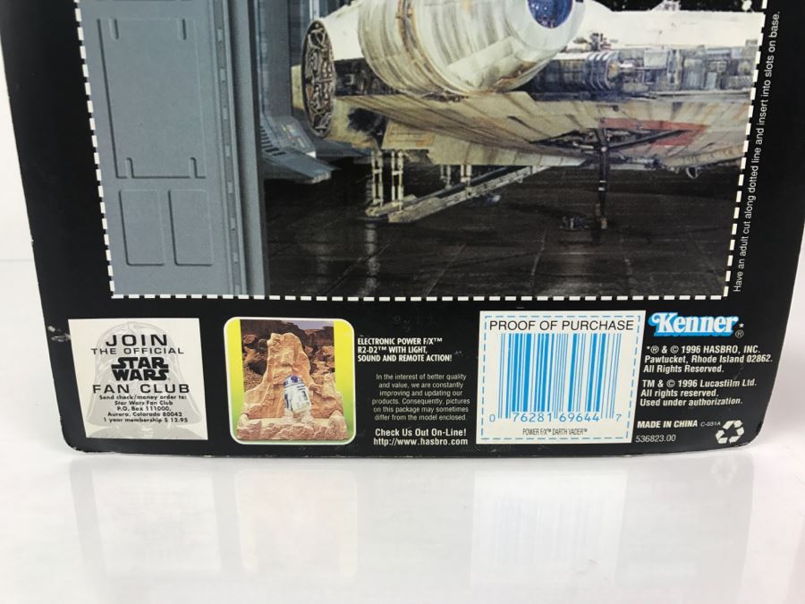 STAR WARS The Power Of The Force Darth Vader Electronic Power F/X Kenner Hasbro 1996 New On Card [Photo 8]