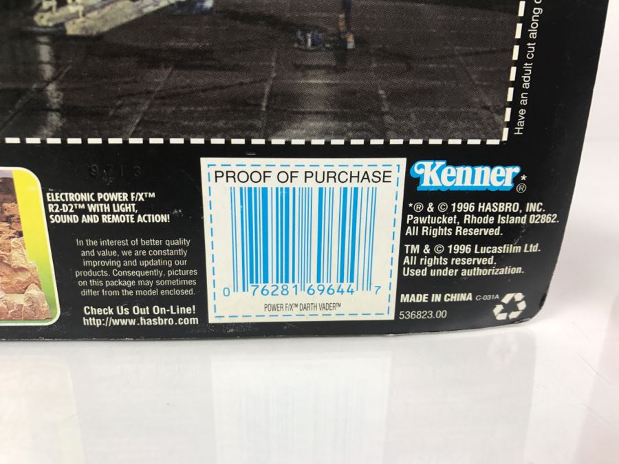STAR WARS The Power Of The Force Darth Vader Electronic Power F/X Kenner Hasbro 1996 New On Card [Photo 9]