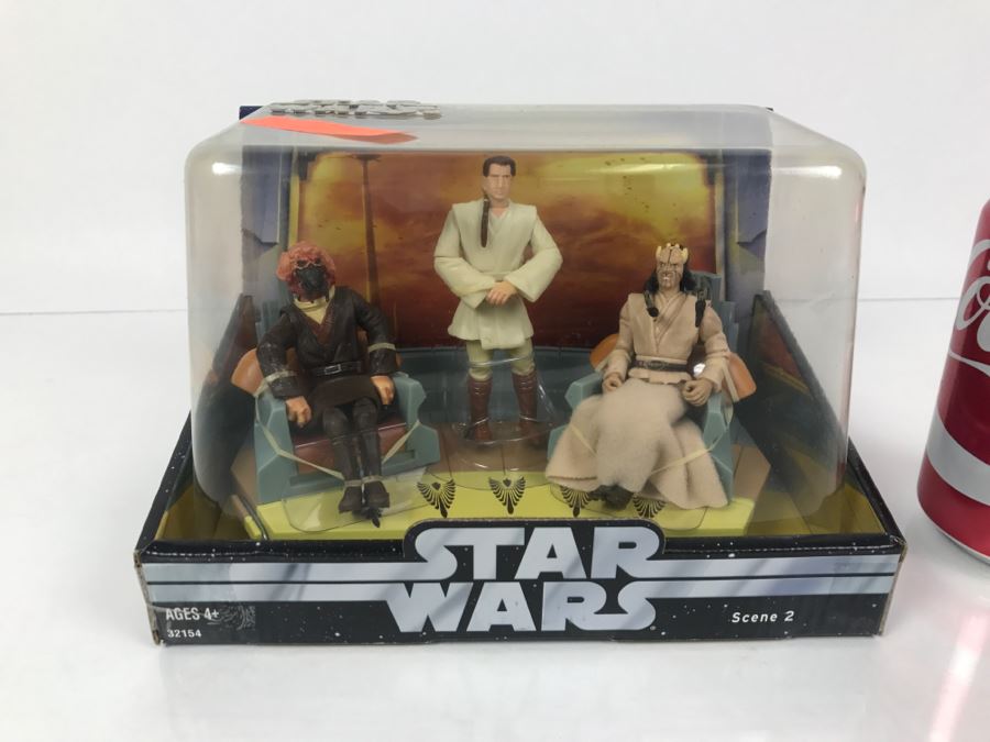 STAR WARS The Phantom Menace Jedi High Council - Scene 2 Plo Koon, Obi-Wan Kenobi, Eeth Koth Hasbro 2004 32154  New In Box [Photo 1]