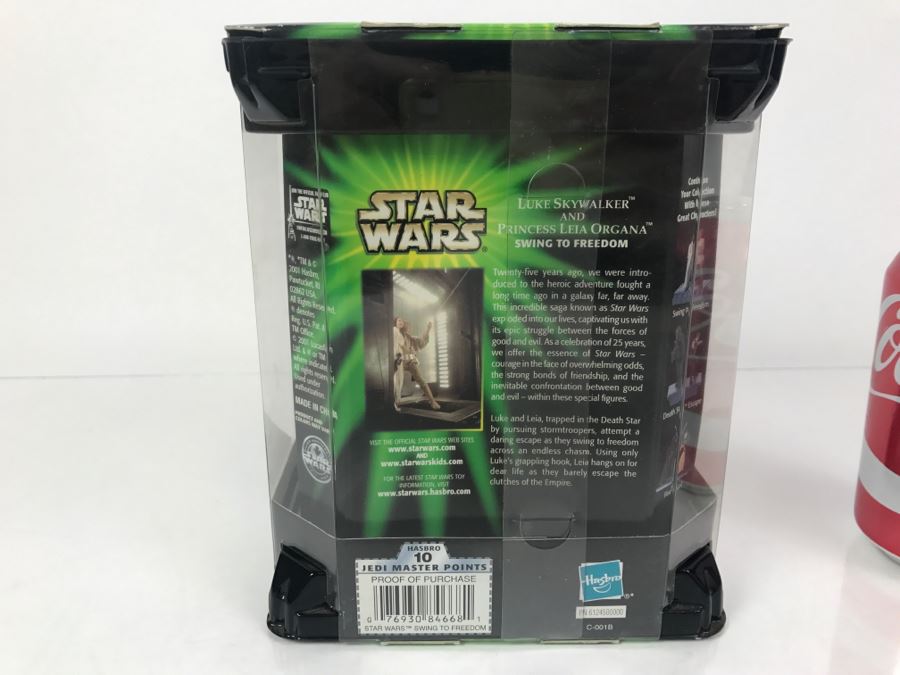 STAR WARS Silver Anniversary Edition Luke Skywalker and Princess Leia Organa Swing to Freedom Hasbro 2001 84668/84485 New In Box [Photo 7]