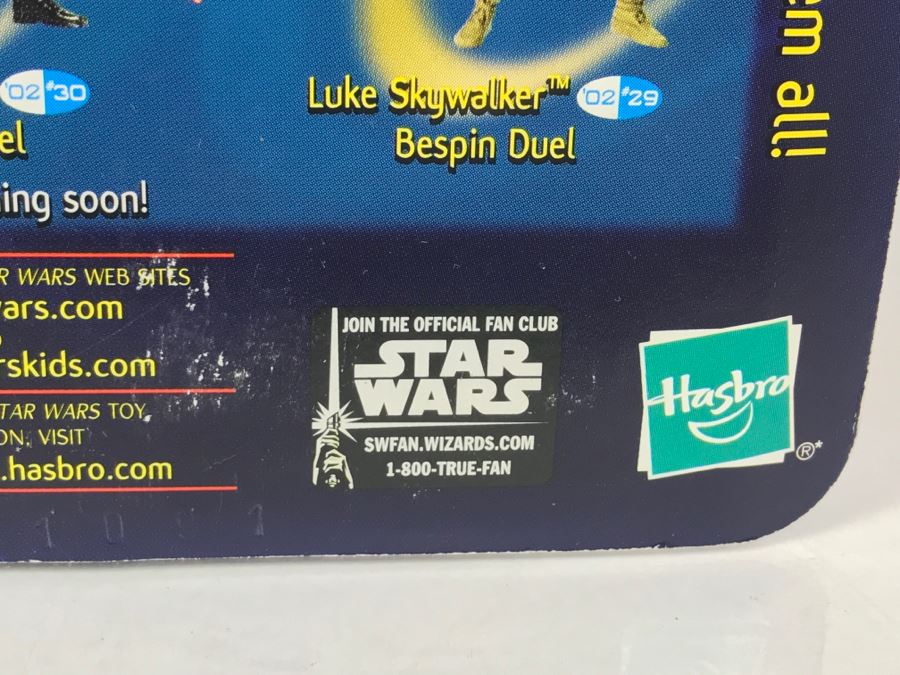 STAR WARS The Empire Strikes Back Darth Vader With Slashing Light Saber Attack Collection 1 Hasbro 2001 New On Card [Photo 11]