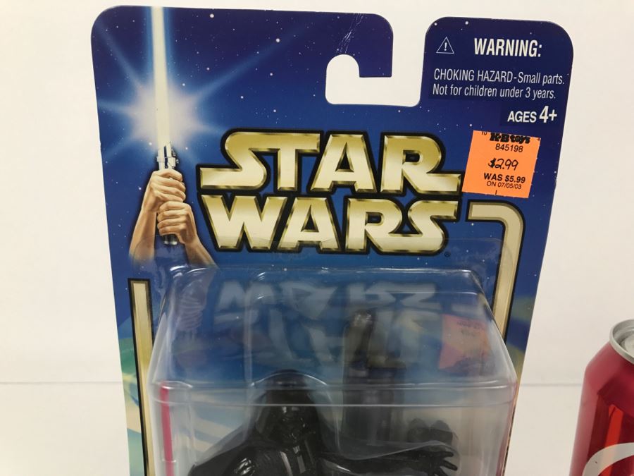 STAR WARS The Empire Strikes Back Darth Vader With Slashing Light Saber Attack Collection 1 Hasbro 2001 New On Card [Photo 2]