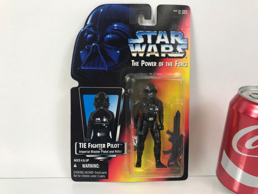 STAR WARS The Power Of The Force TIE Fighter Pilot Kenner Tonka Hasbro 1995 69605/69673 New On Card [Photo 1]