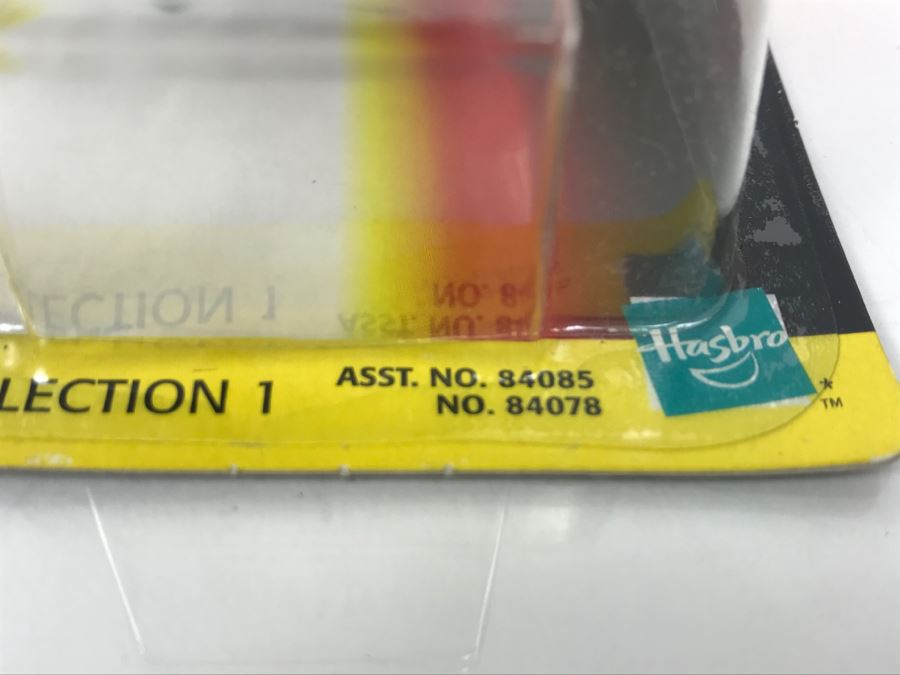 STAR WARS Episode 1 Queen Amidala Naboo with Blaster Pistols CommTech Chip Collection 1 Hasbro 1998 84085/84078 New On Card [Photo 7]