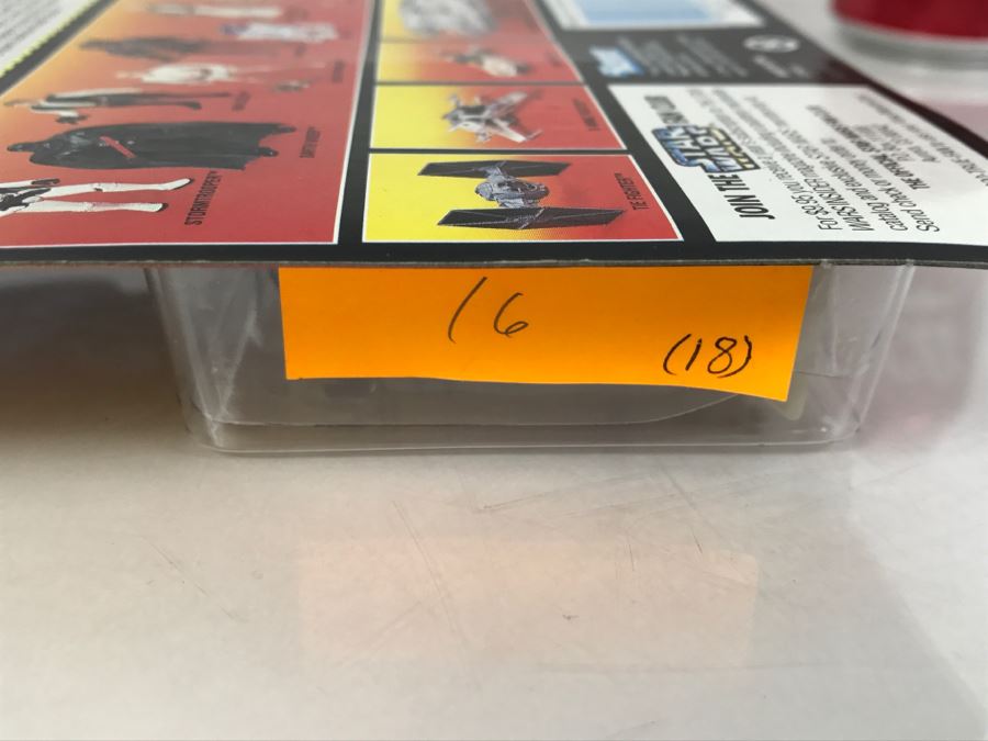 STAR WARS The Power Of The Force R2-D2 With Light-Pipe Eye Port And Retractable Leg Kenner Tonka Hasbro 1995  69570/69574  New On Card [Photo 10]