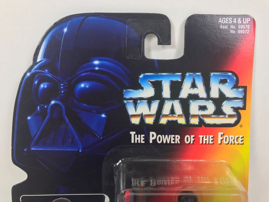 STAR WARS The Power Of The Force Darth Vader With Lightsaber And Removable Cape Kenner Tonka Hasbro 1995  69570/69572 New On Card [Photo 2]