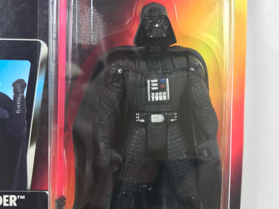STAR WARS The Power Of The Force Darth Vader With Lightsaber And Removable Cape Kenner Tonka Hasbro 1995  69570/69572 New On Card [Photo 7]