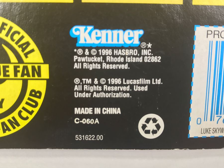 STAR WARS Shadows Of The Empire Luke Skywalker In Imperial Guard Disguise with Taser Staff Weapon Kenner Hasbro 1996 69605/69566 New On Card [Photo 13]