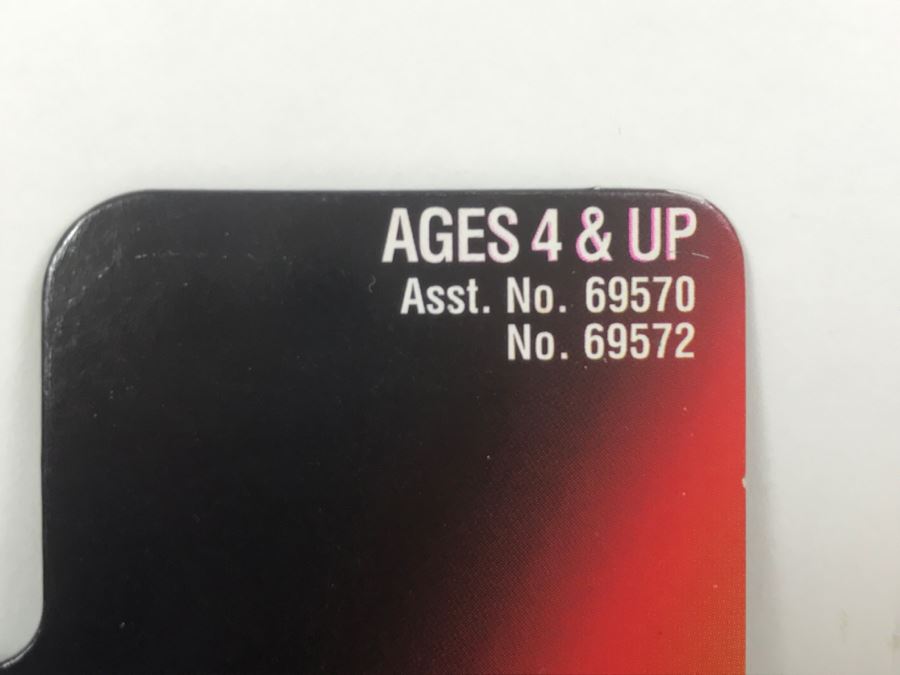 STAR WARS The Power Of The Force Darth Vader With Lightsaber And Removable Cape Kenner Tonka Hasbro 1995  69570/69572 New On Card [Photo 3]