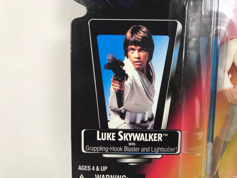 STAR WARS The Power Of The Force Luke Skywalker With Grappling-Hook Blaster And Lightsaber Kenner Tonka Hasbro 1995 69570/69571 New On Card [Photo 7]
