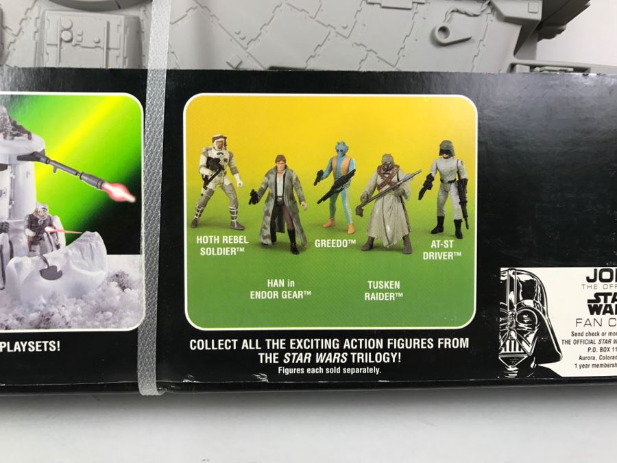 STAR WARS The Power Of The Force Millennium Falcon Carry Case With Wedge Antilles Kenner Hasbro 1997 New In Box [Photo 14]