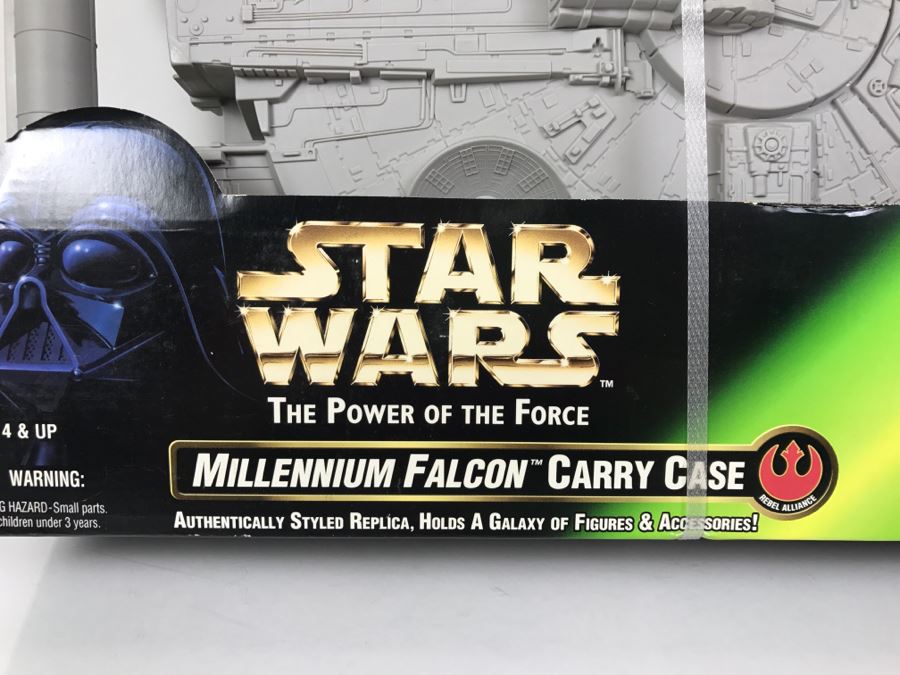 STAR WARS The Power Of The Force Millennium Falcon Carry Case With Wedge Antilles Kenner Hasbro 1997 New In Box [Photo 5]
