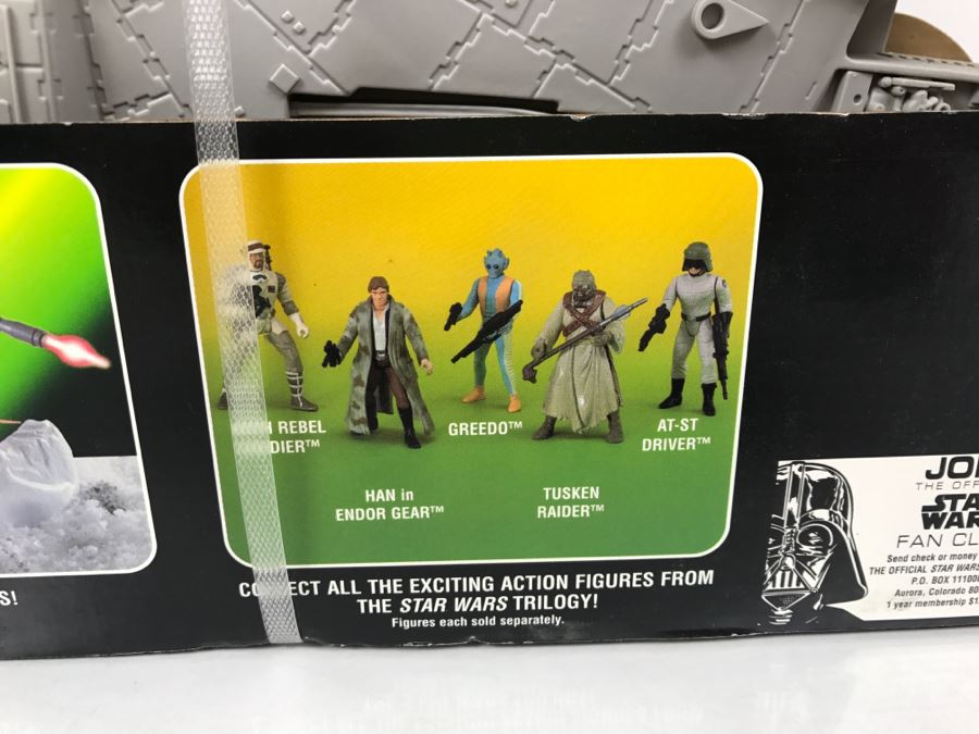 STAR WARS The Power Of The Force Millennium Falcon Carry Case With Wedge Antilles Kenner Hasbro 1997 New In Box [Photo 13]
