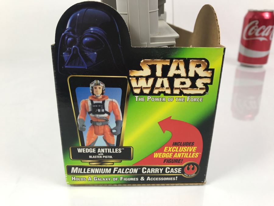 STAR WARS The Power Of The Force Millennium Falcon Carry Case With Wedge Antilles Kenner Hasbro 1997 New In Box [Photo 8]