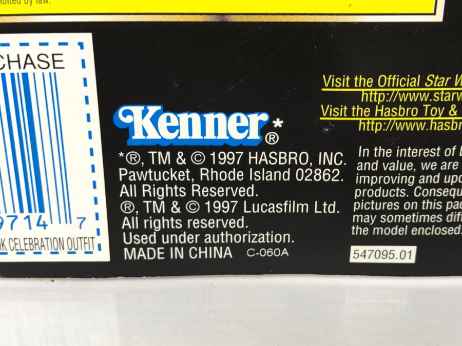 STAR WARS The Power Of The Force Princess Leia Organa in Ewok Celebration Outfit Freeze Frame Action Slide Collection 1 Kenner Hasbro 1997 69570/69714 New On Card [Photo 14]