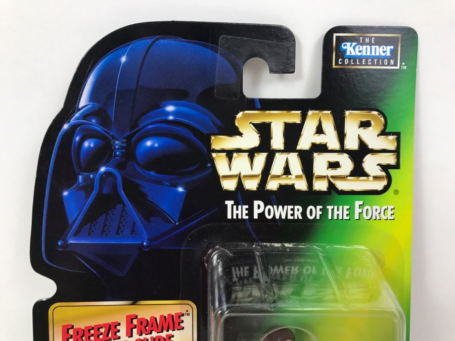 STAR WARS The Power Of The Force Princess Leia Organa With Blaster Rifle And Long Barreled Pistol Freeze Frame Action Slide Collection 1 Kenner Hasbro 1997 69570/69824 New On Card [Photo 2]