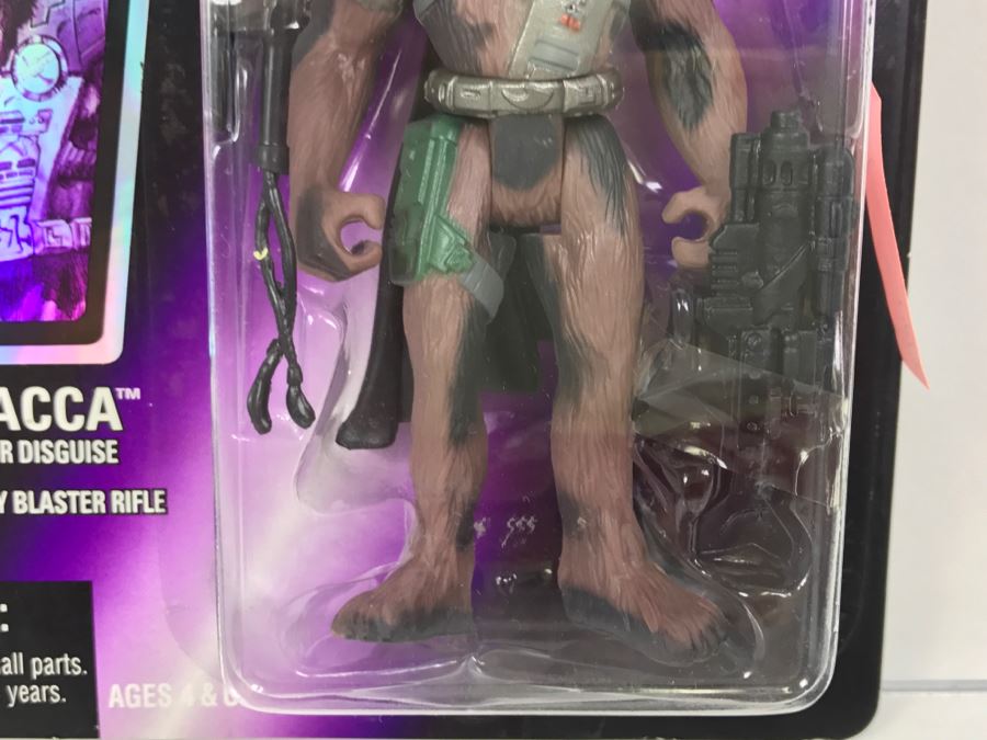 STAR WARS Shadows Of The Empire Chewbacca In Bounty Hunter Disguise With Vibro Axe And Heavy Blaster Rifle Kenner Hasbro 1996 69605/69562 New On Card [Photo 5]