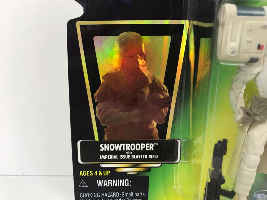 STAR WARS The Power Of The Force Snowtrooper With Imperial Issue Blaster Rifle Collection 3 Kenner Hasbro 1997 69705/69632 New On Card [Photo 7]