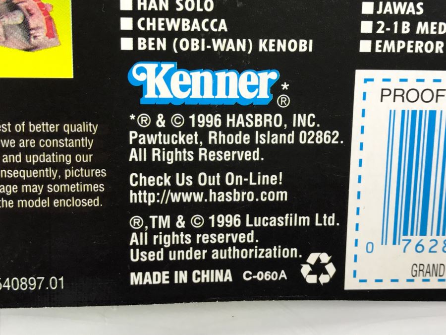 STAR WARS The Power Of The Force Grand Moff Tarkin With Imperial Issue Blaster Rifle And Pistol Collection 3 Kenner Hasbro 1996 69705/69702 New On Card [Photo 11]