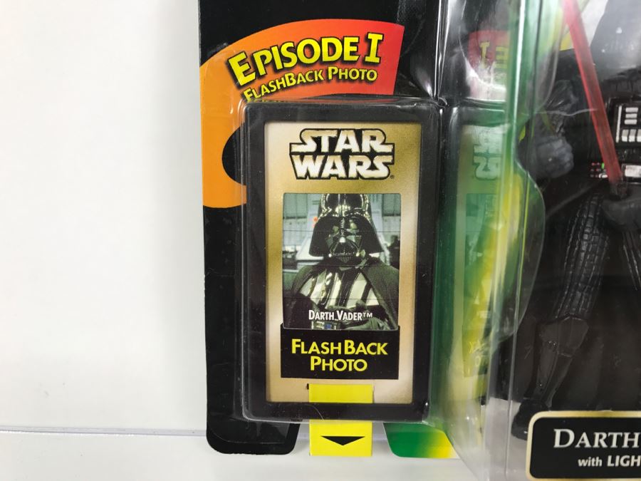STAR WARS The Power Of The Force Darth Vader With Light Saber Episode 1 FlashBack Photo Kenner Hasbro 1998 69680/84046 New On Card [Photo 8]