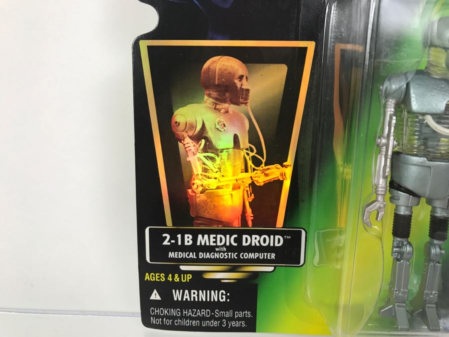 STAR WARS The Power Of The Force 2-1B Medic Droid With Medical Diagnostic Computer Collection 2 Kenner Hasbro 1996 69605/69618 New On Card [Photo 7]