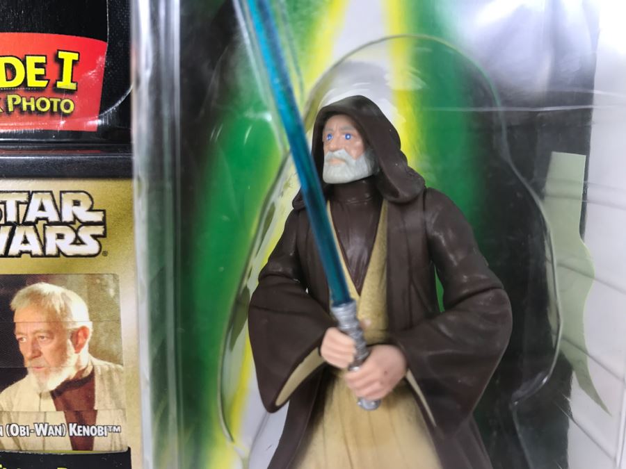 STAR WARS The Power Of The Force Ben (Obi-Wan) Kenobi with Lightsaber Episode 1 Flashback Photo Kenner Hasbro 1998 69680/84037 New On Card [Photo 6]