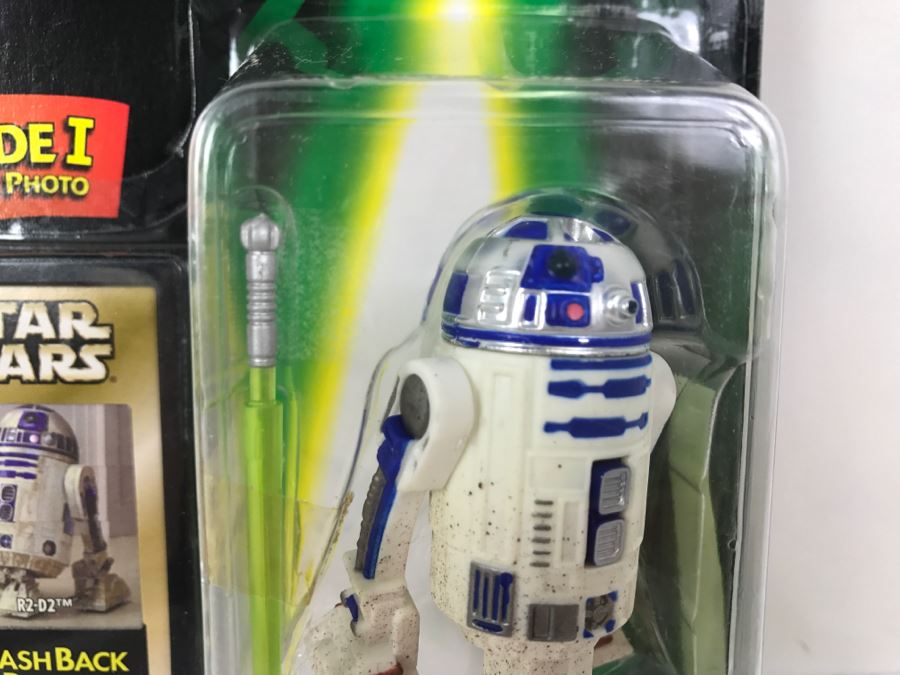 STAR WARS The Power Of The Force R2-D2 With Launching Lightsaber Episode 1 FlashBack Photo Kenner Hasbro 1998 69680/84043 New On Card [Photo 5]