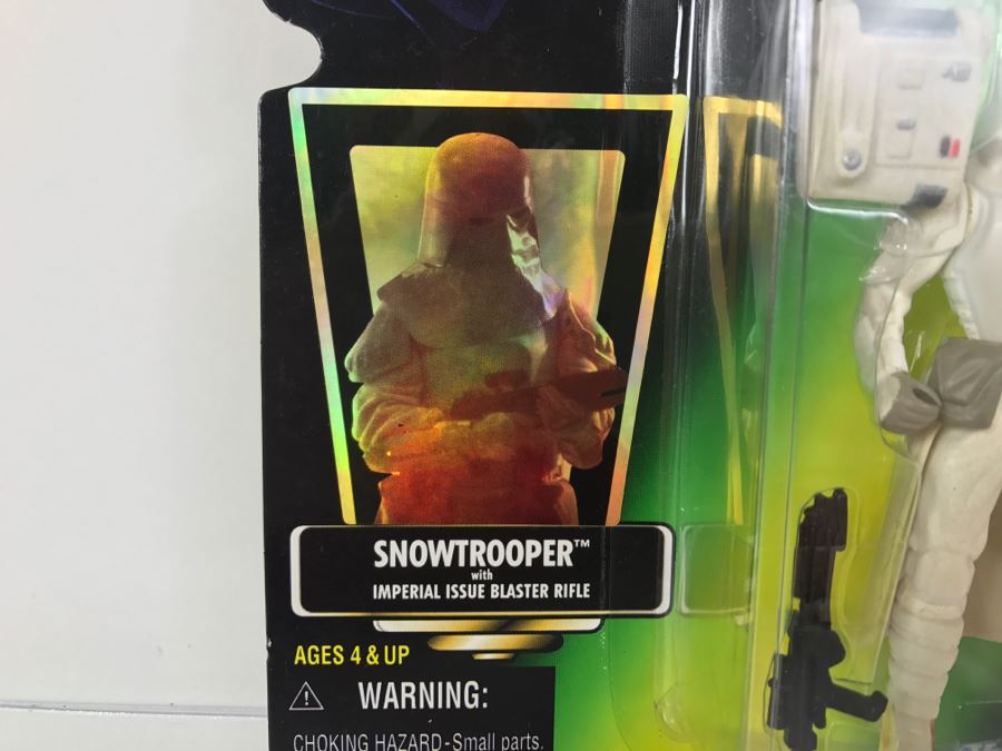 Star Wars The Power Of The Force Snowtrooper With Imperial Issue