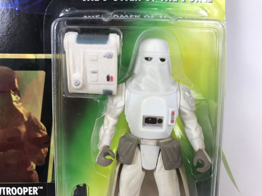 STAR WARS The Power Of The Force Snowtrooper With Imperial Issue Blaster Rifle Collection 3 Kenner Hasbro 1997 69705/69632 New On Card [Photo 5]