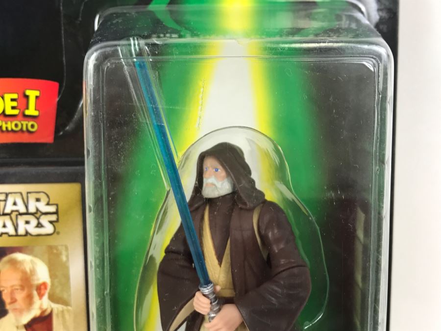 STAR WARS The Power Of The Force Ben (Obi-Wan) Kenobi with Lightsaber Episode 1 Flashback Photo Kenner Hasbro 1998 69680/84037 New On Card [Photo 5]