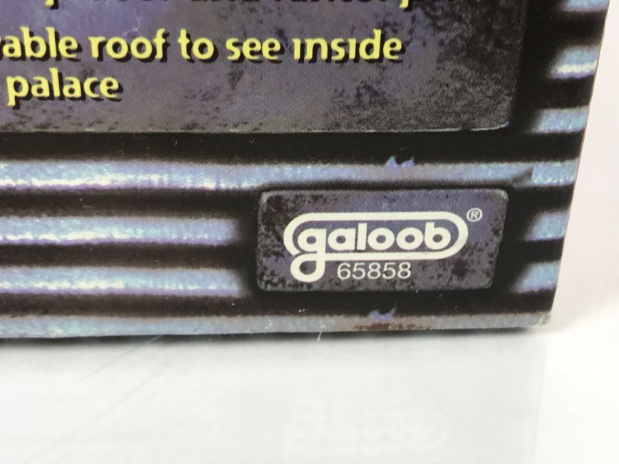 STAR WARS Planet Tatooine Micro Machines Jabba The Hutt’s Planetary Prison Palace Galoob Toys 1996 65858 New On Card [Photo 7]