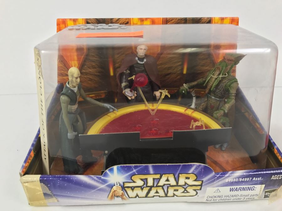 STAR WARS Attack Of The Clones Geonosian War Chamber Poggle The Lesser Count Dooku San Hill Hasbro 2003 84980/84997 New In Box [Photo 3]