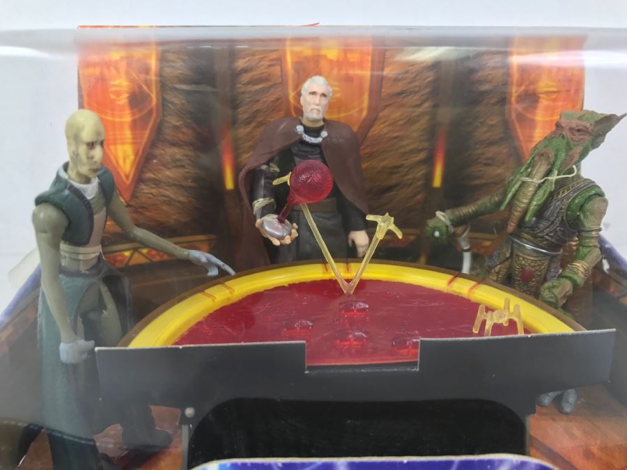 STAR WARS Attack Of The Clones Geonosian War Chamber Poggle The Lesser Count Dooku San Hill Hasbro 2003 84980/84997 New In Box [Photo 4]
