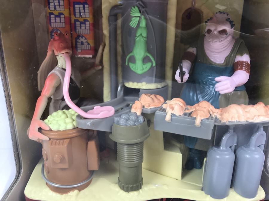 star wars jar jar binks pez dispenser