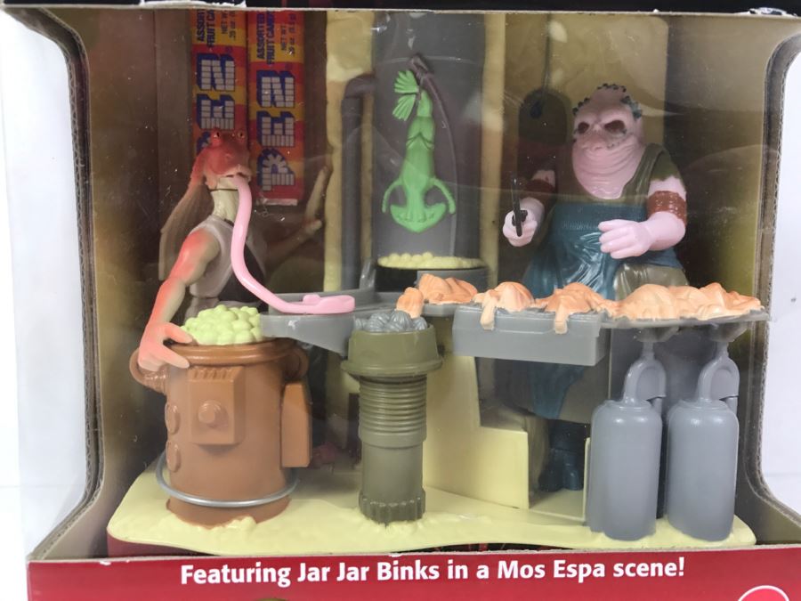 star wars jar jar binks pez dispenser