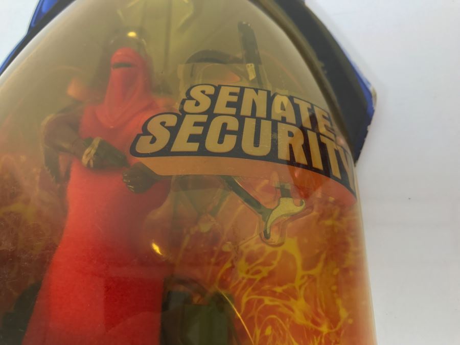 STAR WARS Revenge Of The Sith Senate Security Royal Guard Red 23 Collection 2 Hasbro 2005 85295/85174  New On Card [Photo 4]