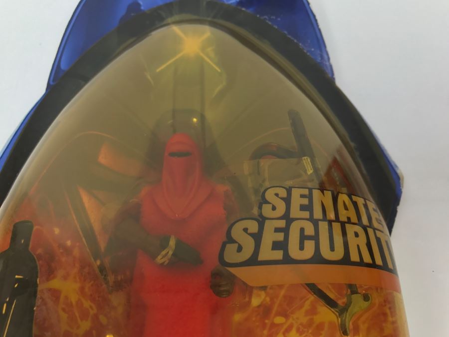 STAR WARS Revenge Of The Sith Senate Security Royal Guard Red 23 Collection 2 Hasbro 2005 85295/85174  New On Card [Photo 2]