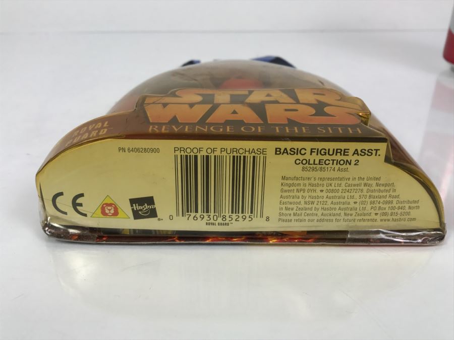 STAR WARS Revenge Of The Sith Senate Security Royal Guard Red 23 Collection 2 Hasbro 2005 85295/85174  New On Card [Photo 8]